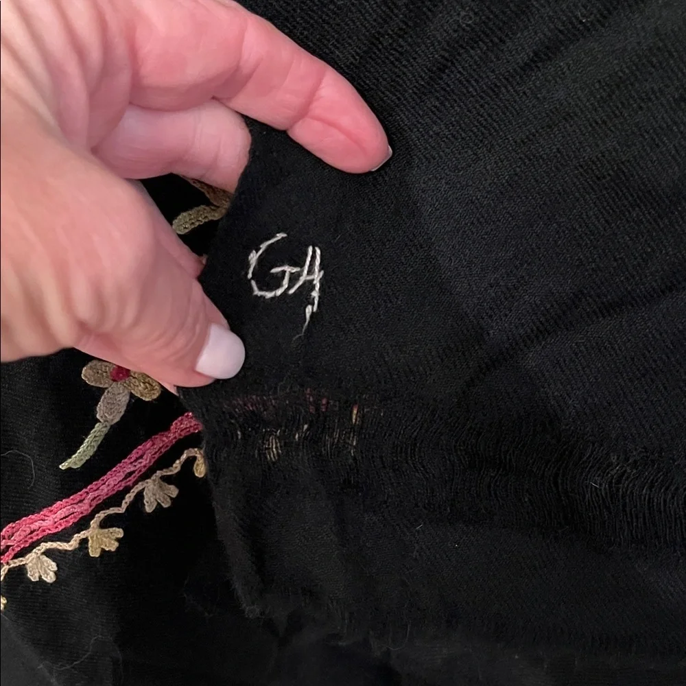 Source Unknown Black Floral Embroidered Large Wrap / Scarf